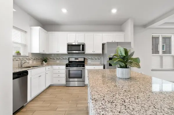 5913 Charles Merle DR #B, Austin, TX 78747