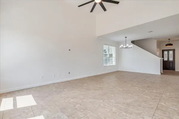 484 Travertine TRL, Buda, TX 78610