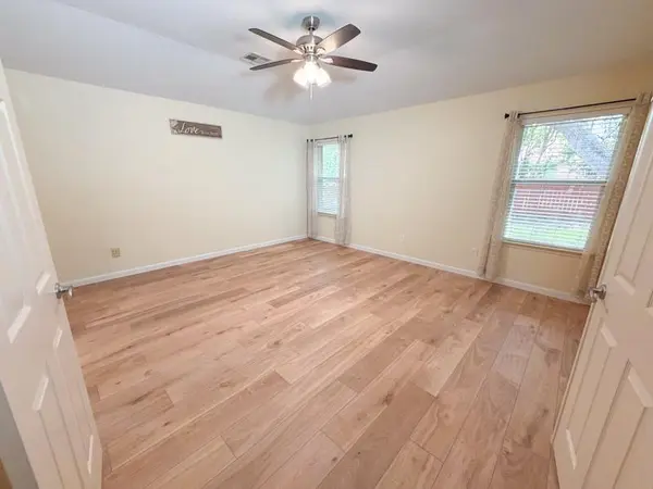 3230 Arroyo Bluff LN, Round Rock, TX 78681