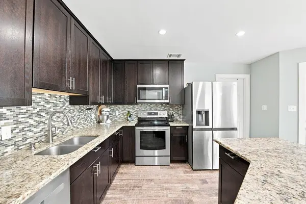 620 Catumet DR, Pflugerville, TX 78660