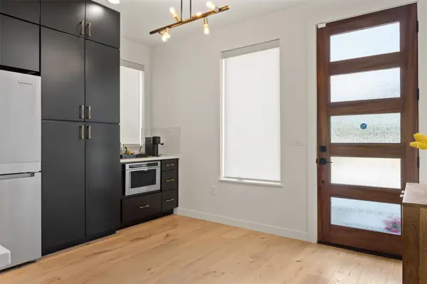 4404 Mount Vernon DR #B, Austin, TX 78745