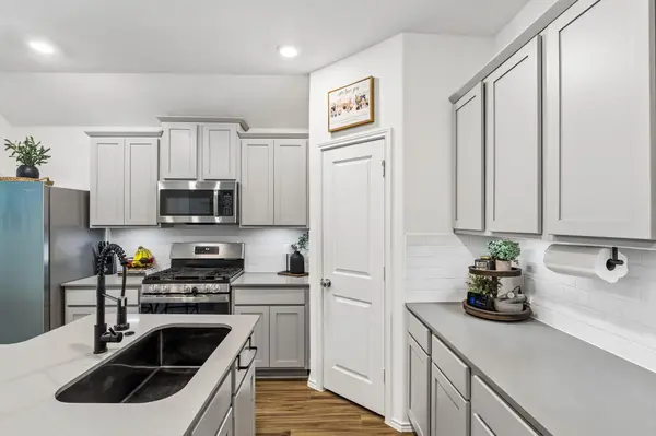 117 Konik RD, Georgetown, TX 78626
