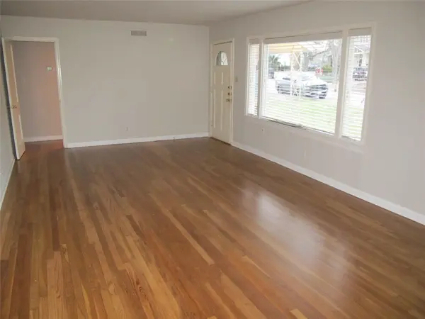 7 Scott CRES, Austin, TX 78703