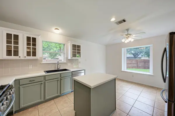 2550 Cora CV, Round Rock, TX 78664