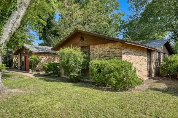 5800 Coolbrook DR, Austin, TX 78724