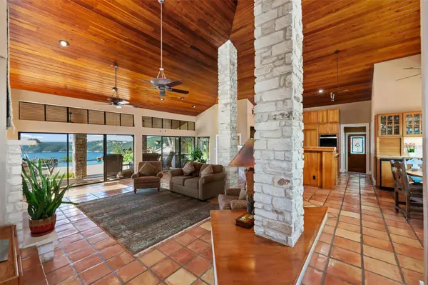 12609 Lyndon DR, Austin, TX 78732