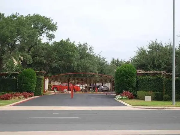 4620 W William Cannon DR #19, Austin, TX 78749