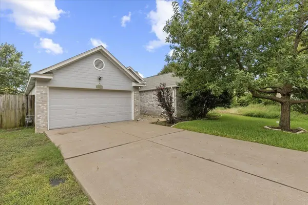 206 Evergreen CIR, Georgetown, TX 78626