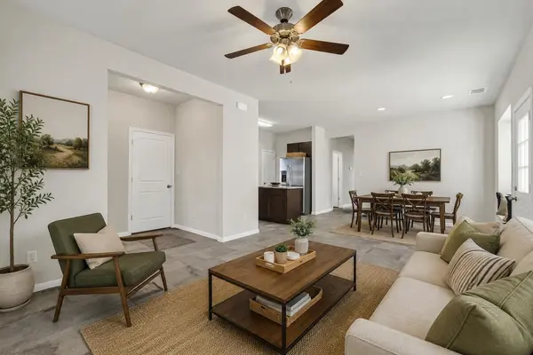 109 Bosque DR, San Marcos, TX 78666