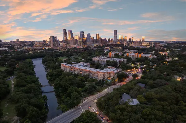 1900 Barton Springs RD #3031, Austin, TX 78704