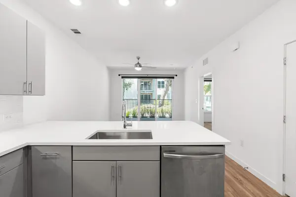 4801 Springdale RD #2002, Austin, TX 78723