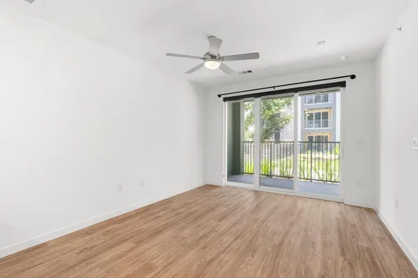 4801 Springdale RD #2002, Austin, TX 78723