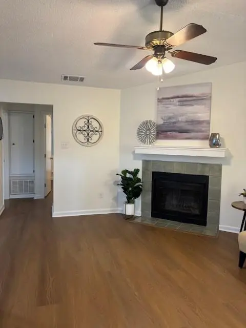10616 Mellow Meadows DR #5B, Austin, TX 78750