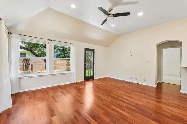 5958 Salcon Cliff DR, Austin, TX 78749