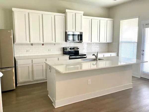 13501 Metric BLVD #34, Austin, TX 78727