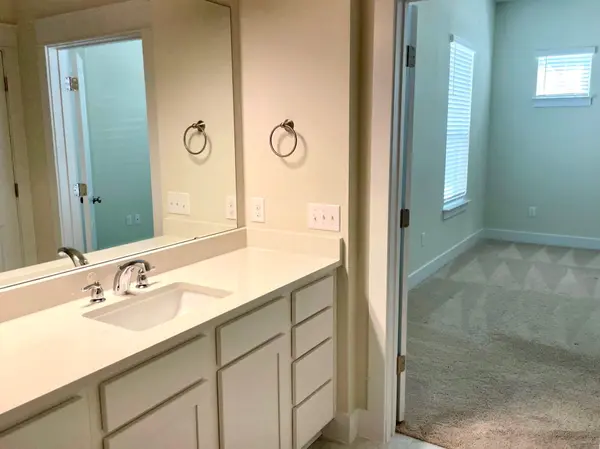 13501 Metric BLVD #34, Austin, TX 78727