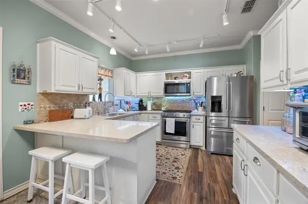 35 Brookmeadow DR, Wimberley, TX 78676