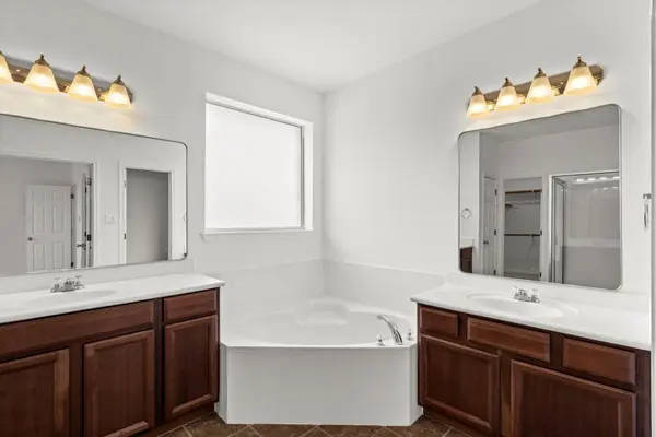 14505 Broadwinged Hawk DR, Austin, TX 78738
