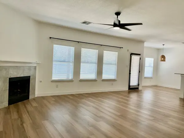 1405 Summercrest BLVD, Georgetown, TX 78626