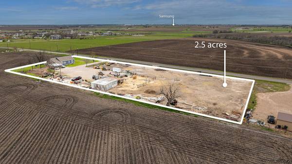 1151 County Road 394, Hutto, TX 78634