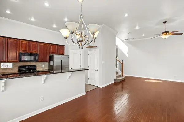 6704 Menchaca RD #42, Austin, TX 78745