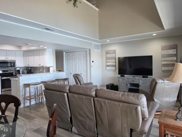1601 Judy Lynn DR #212, Spicewood, TX 78669