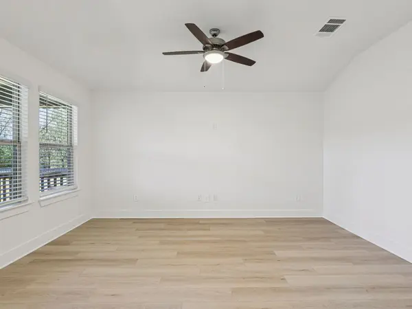 273 Sue Peaks LOOP, Dripping Springs, TX 78620