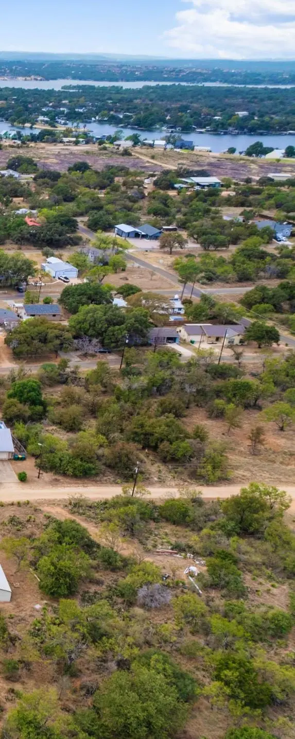 417 Rosehill DR, Granite Shoals, TX 78654