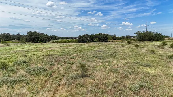 Lot 1 Fox LN, Lockhart, TX 78644