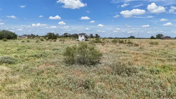 Lot 1 Fox LN, Lockhart, TX 78644