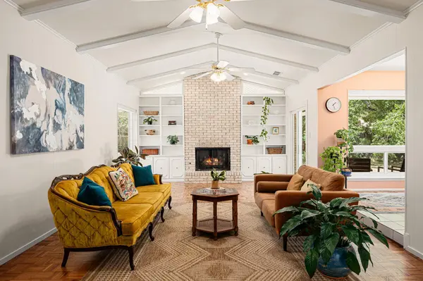 9203 Indian Quail CIR, Austin, TX 78758