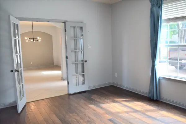 333 Spanish Mustang DR, Cedar Park, TX 78613