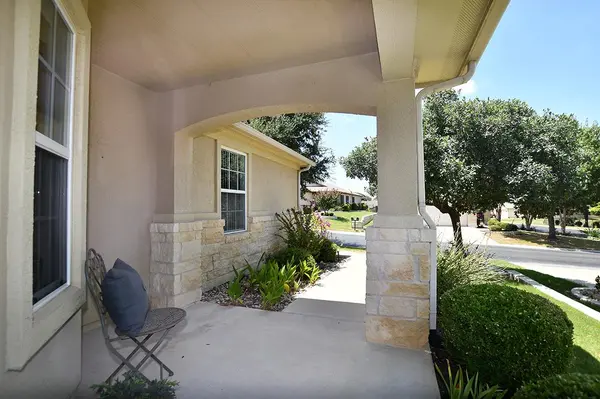 303 Salt Creek LN, Georgetown, TX 78633