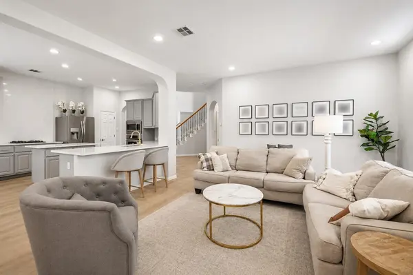 8008 Ladera Verde DR, Austin, TX 78739