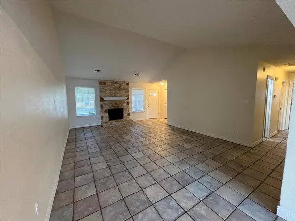 3800 Tattershall LN, Austin, TX 78727