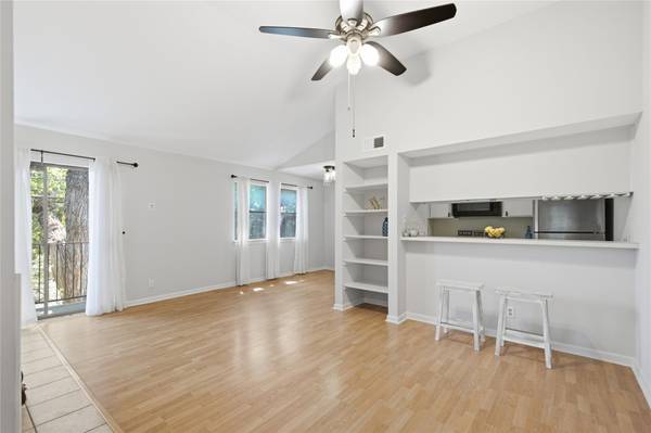 9226 Jollyville RD #222, Austin, TX 78759