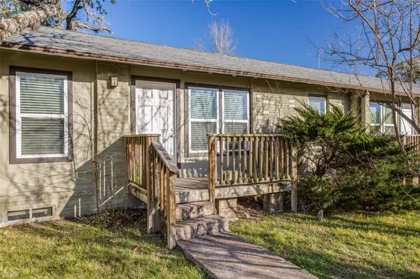 5216 McCarty W #7, Austin, TX 78749