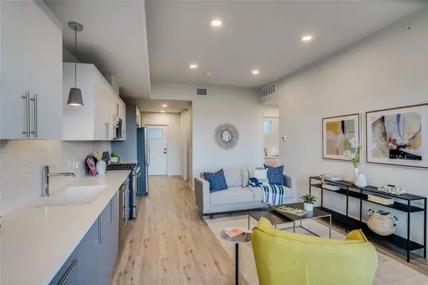 4004 Banister LN #308, Austin, TX 78704