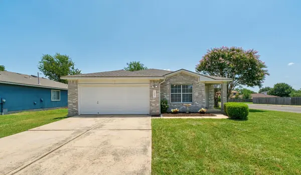 100 Bennett CV, Hutto, TX 78634