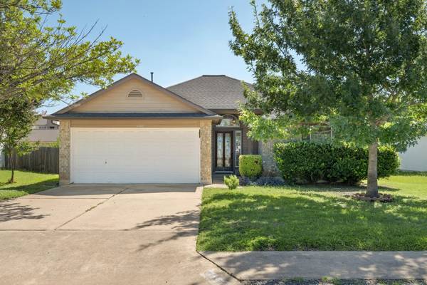 600 Sparkling Brook LN, Leander, TX 78641