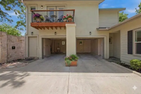 1315 W Anderson LN #B, Austin, TX 78757