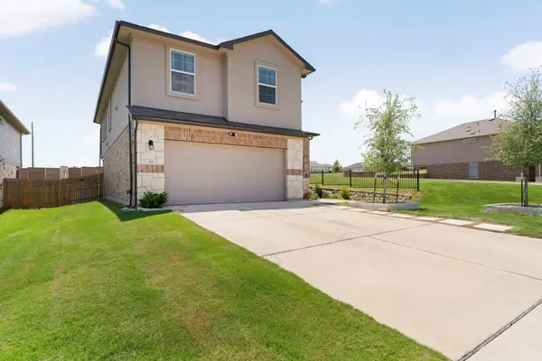 300 Brooklyn DR, Georgetown, TX 78626