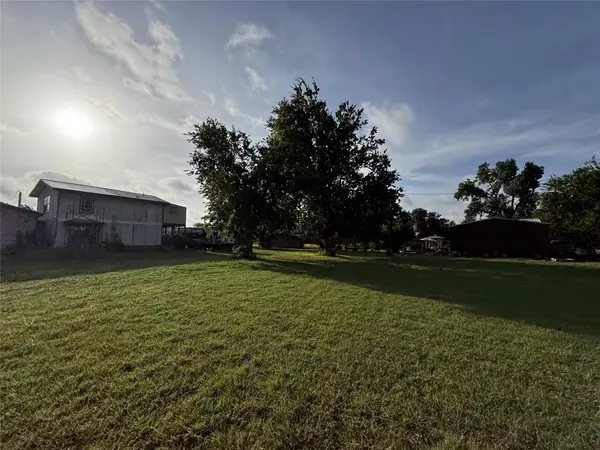 30 green acres, Jarrell, TX 78626