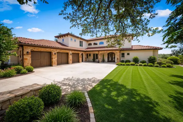 8001 Magnolia Ridge CV, Austin, TX 78738