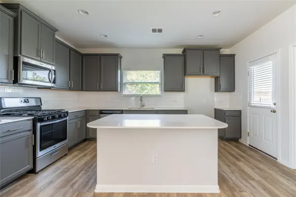 9601 Dawn Pearl DR #21, Austin, TX 78748
