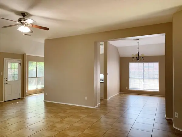 209 N Blue Ridge PKWY, Cedar Park, TX 78613