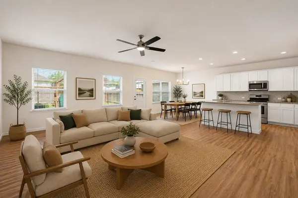 128 Dunlin LN, Leander, TX 78641