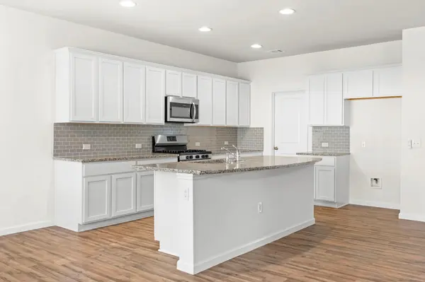 128 Dunlin LN, Leander, TX 78641
