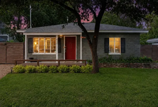 412 W Croslin ST, Austin, TX 78752