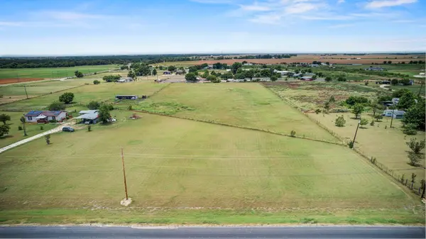 4980 County Road 406 RD, Taylor, TX 76574